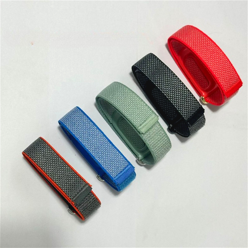 حزام ساعة رياضي من النايلون ال - مراجعة Sport Loop Velcro وسعره