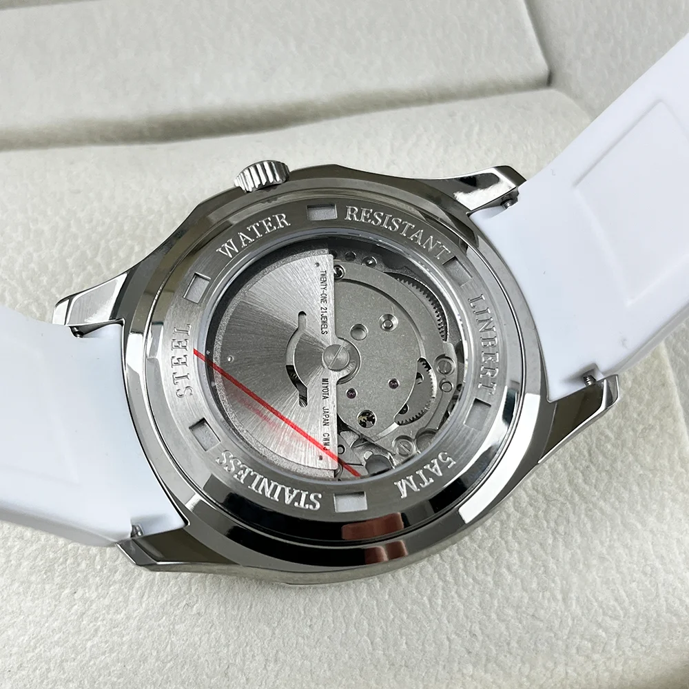 ساعة ميكانيكية رجالية فاخرة جد - مراجعة Patek Philippe Watch Nautilus وسعره